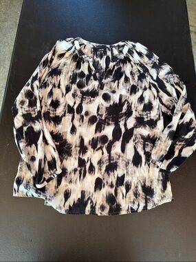 Apt. 9 Black & White Abstract Animal-Print Blouse